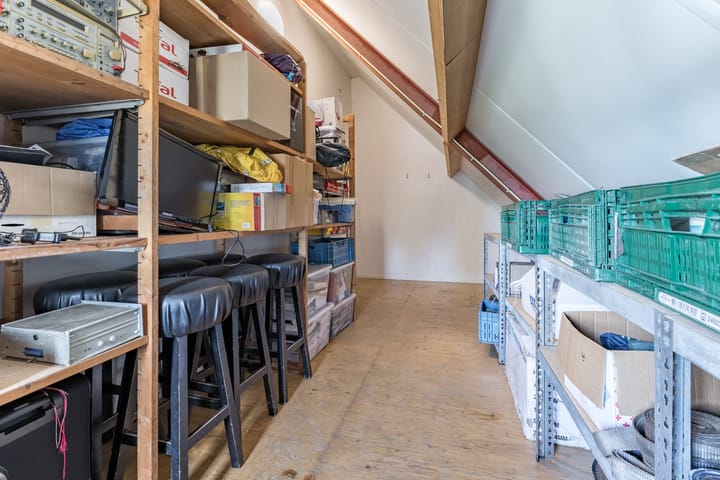 Photo 67 of Halve Raak 49