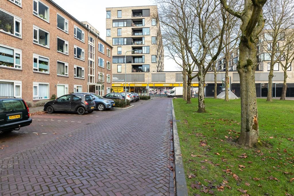 Photo 32 of Planciusplein 4-B