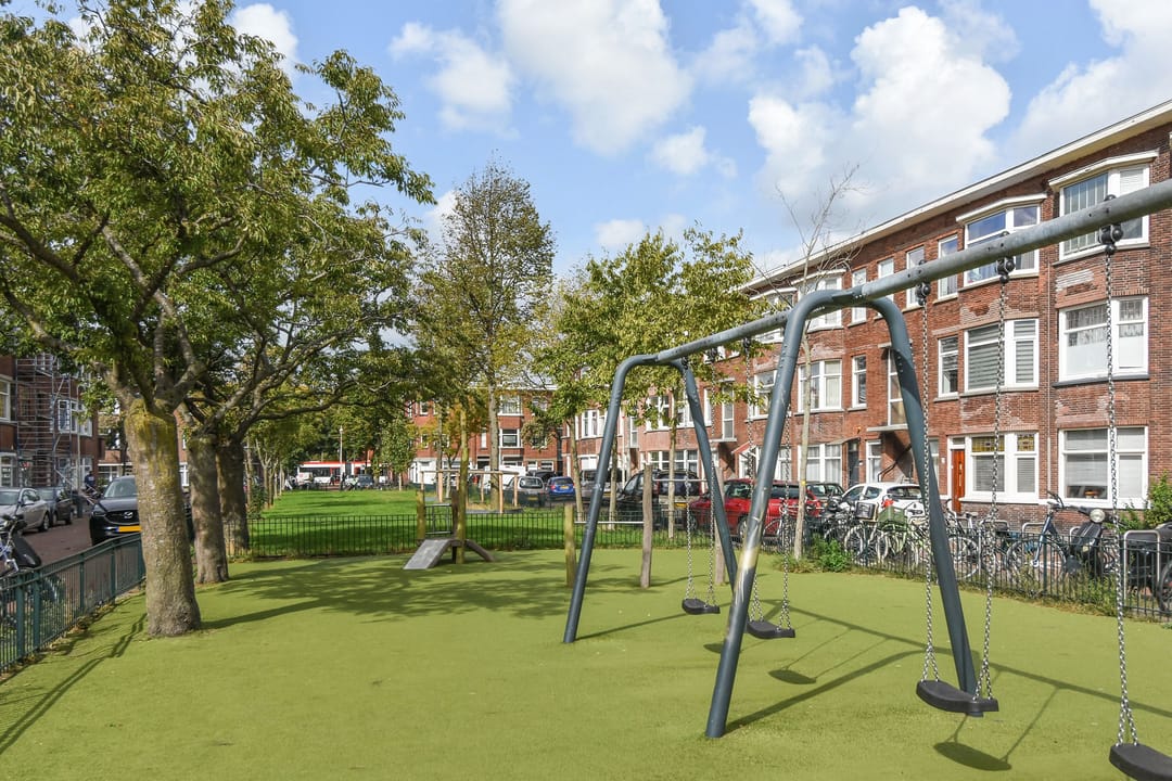 Foto 38 van Elise van Calcarstraat 43