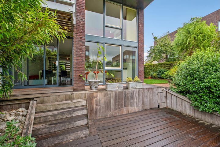 Foto 22 van Weesmeesterstraat 19