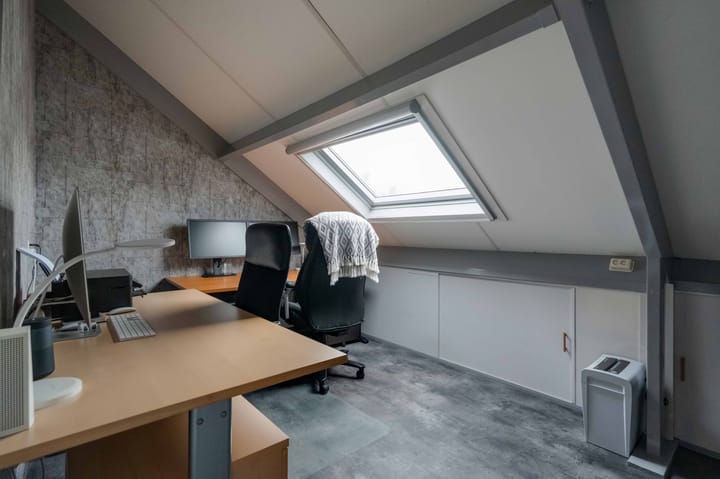 Photo 35 of Gareel 32