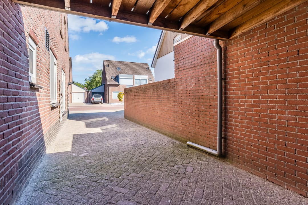 Photo 31 of Voort 9