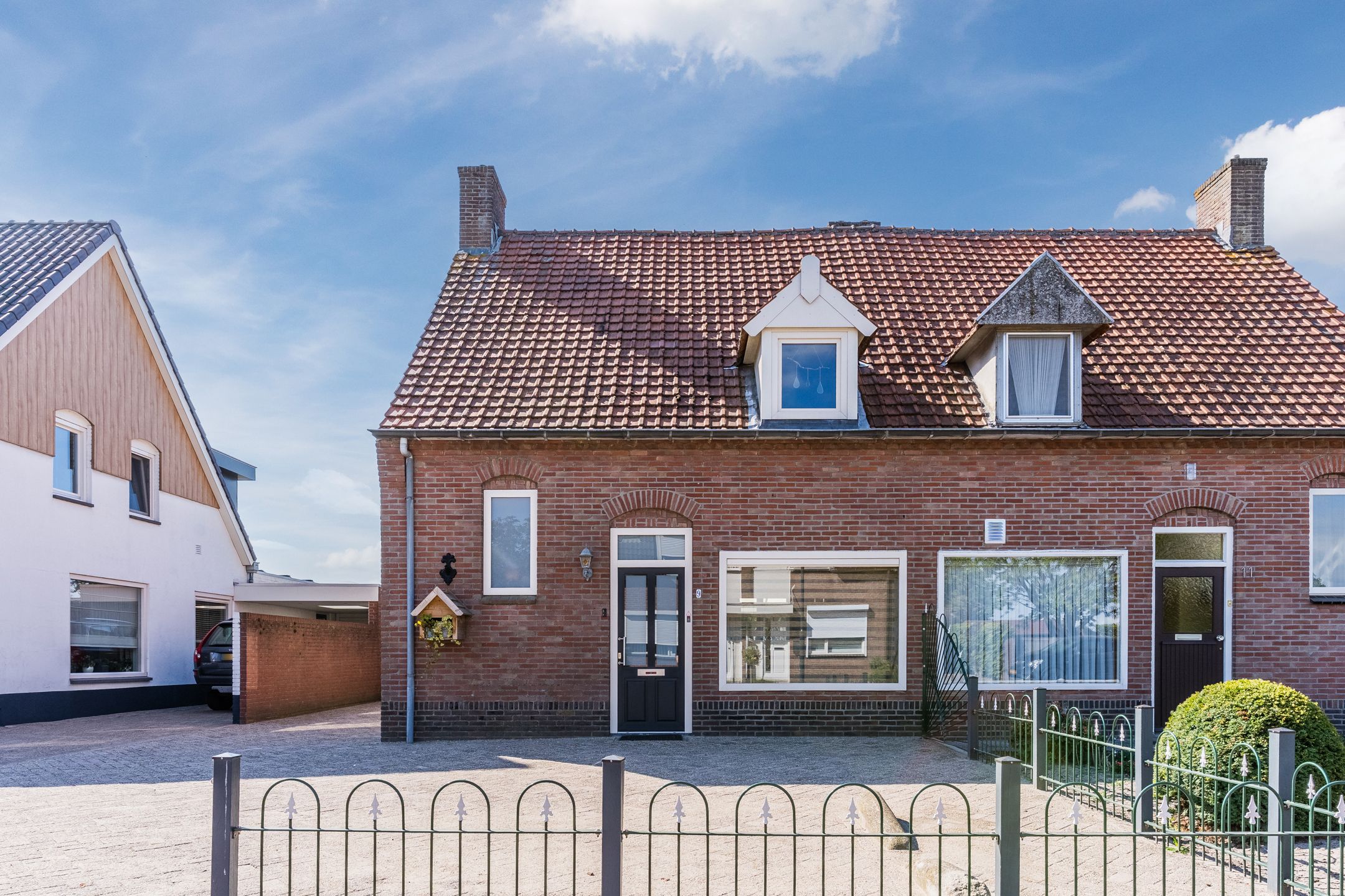 Photo 48 of Voort 9