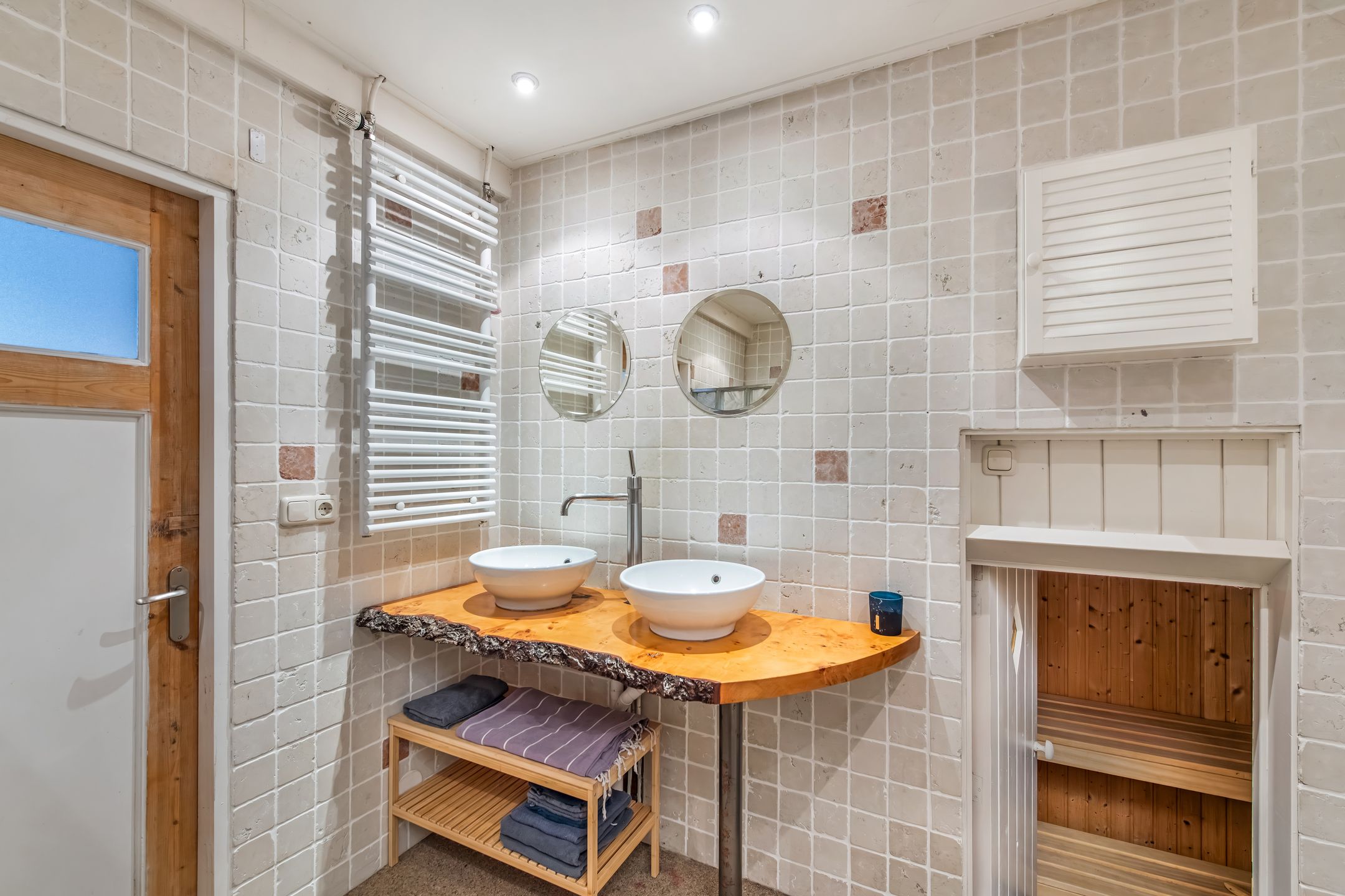 Foto 24 van De Geasten 10