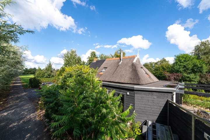 Photo 74 of De Geasten 10