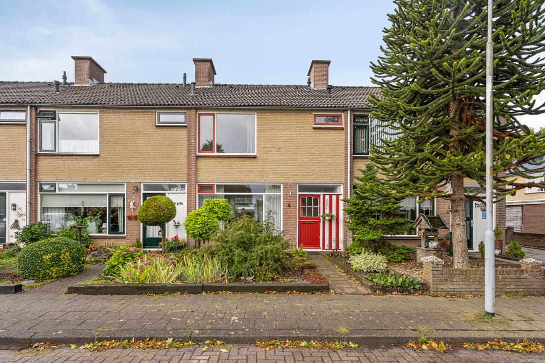 Photo 28 of Achtkarspelenstraat 4