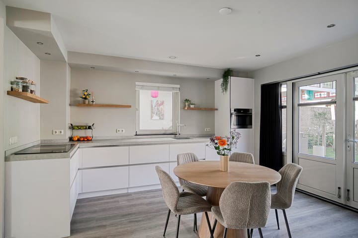 Foto 18 van Sint Jansbloem 51