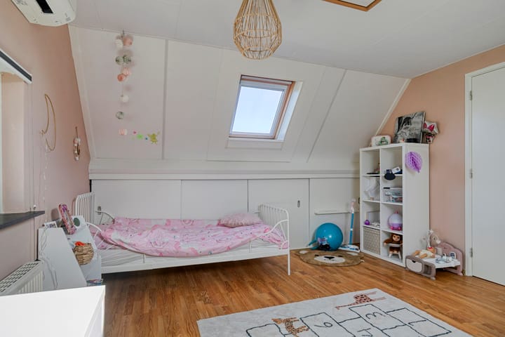 Foto 33 van Sint Jansbloem 51