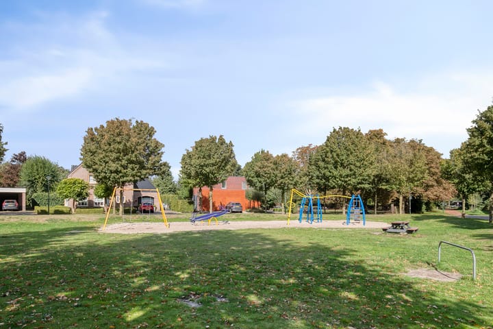 Foto 43 van Sint Jansbloem 51