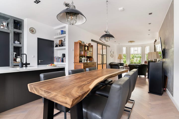 Foto 21 van Graaf Florisstraat 33-A03