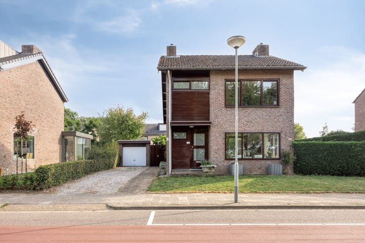 Photo 1 of J.S. Bachstraat 4