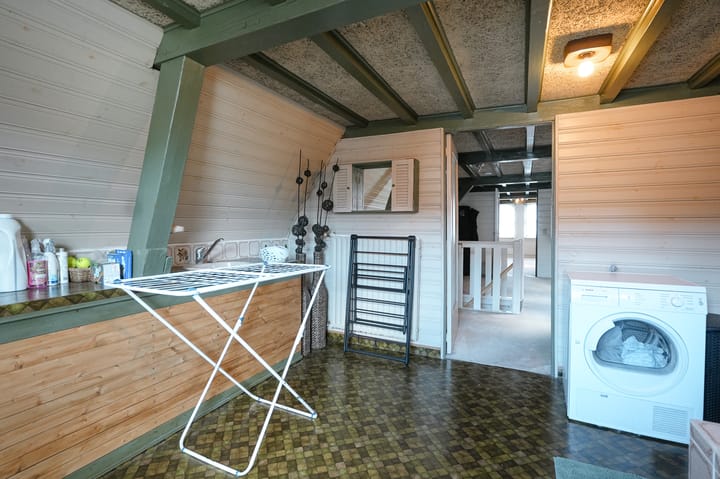 Photo 24 of Rogstraat 41