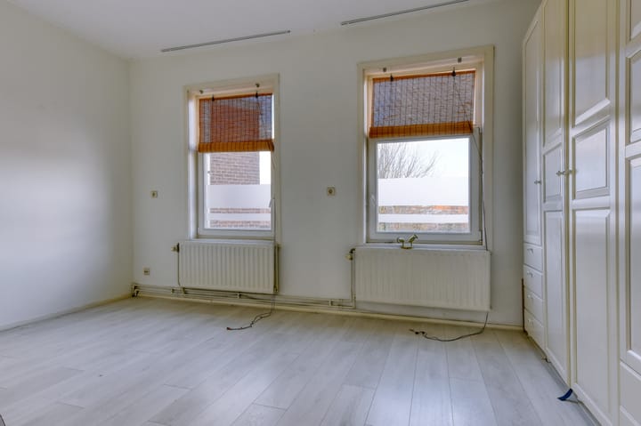 Photo 10 of Bosboomstraat 22-BS