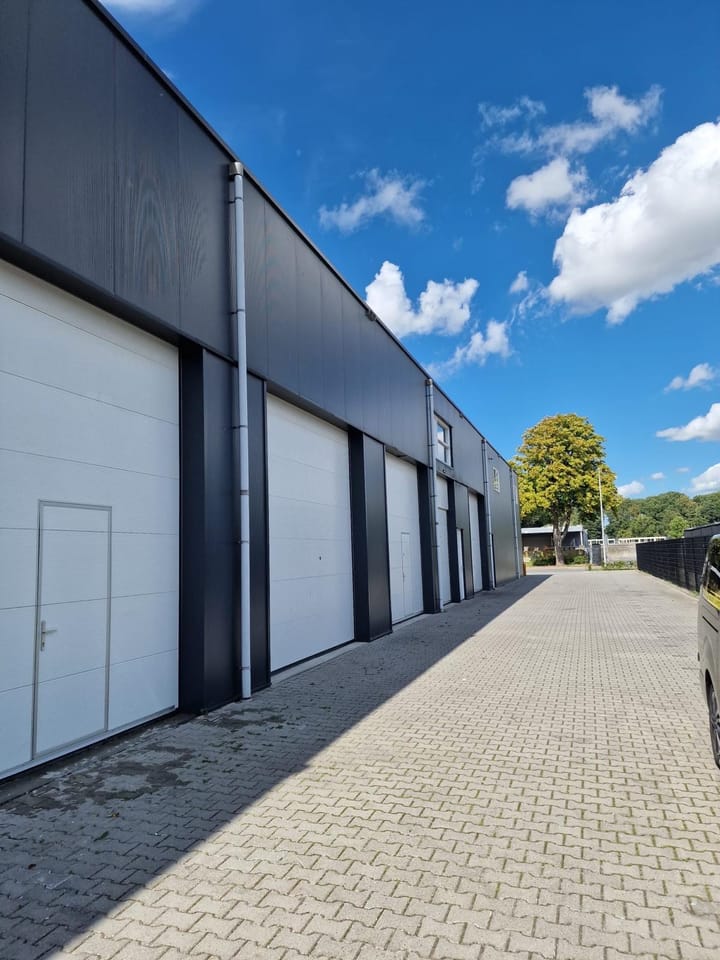 Industrieweg 8-11, Emmeloord