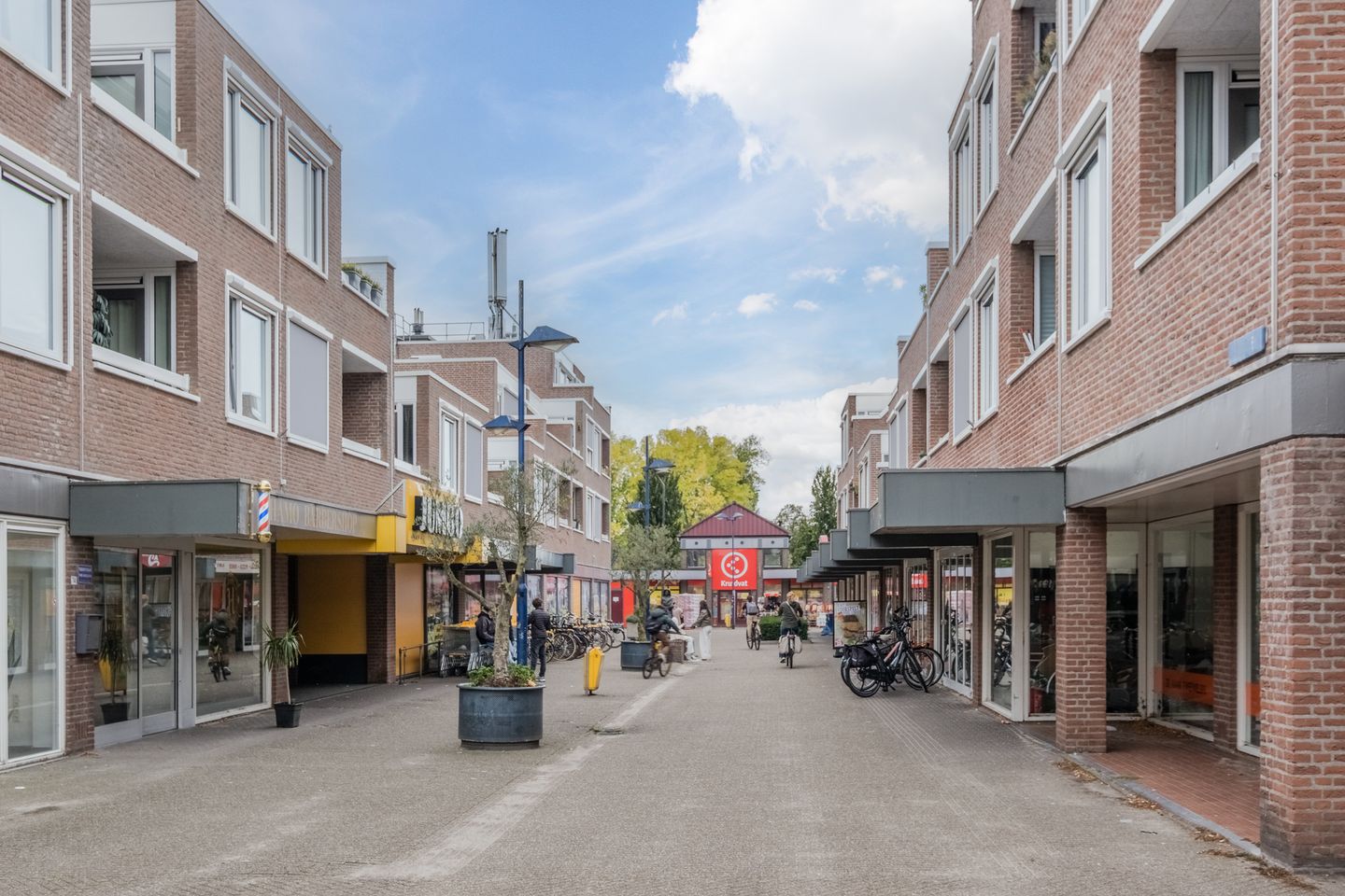 Foto 34 van Hermelijnweide 41