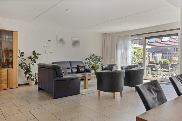 Foto 12 van Kleefkruid 16