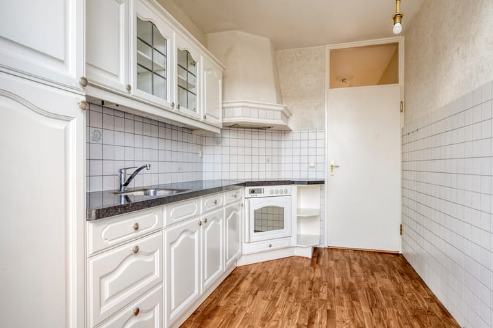 Foto 3 van Juliana van Stolberglaan 4