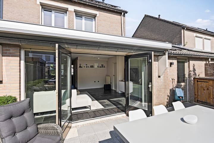 Foto 30 van Pauwoog 16