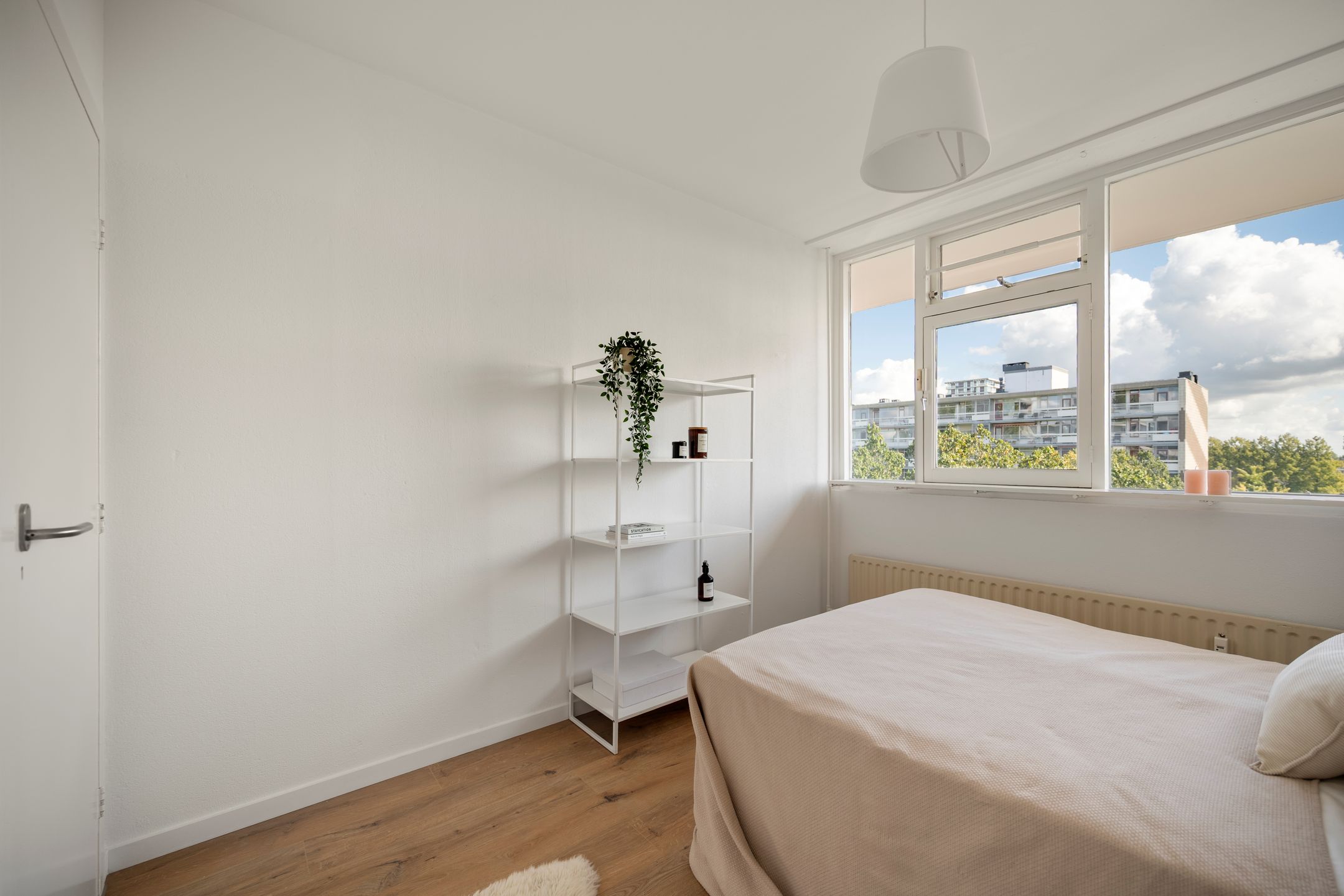 Photo 15 of Schouwenselaan 87