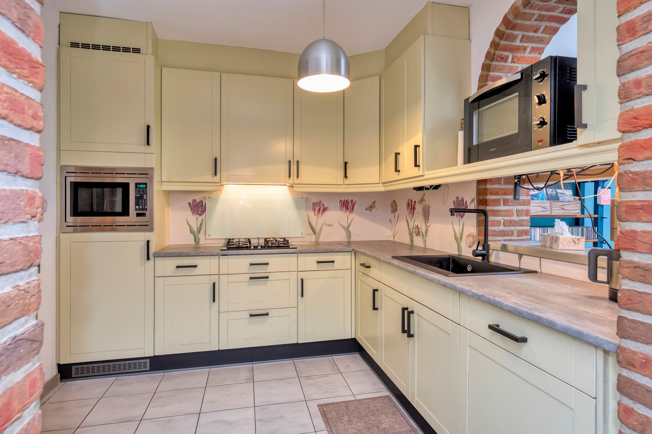 Foto 3 van Broeksittarderweg 128