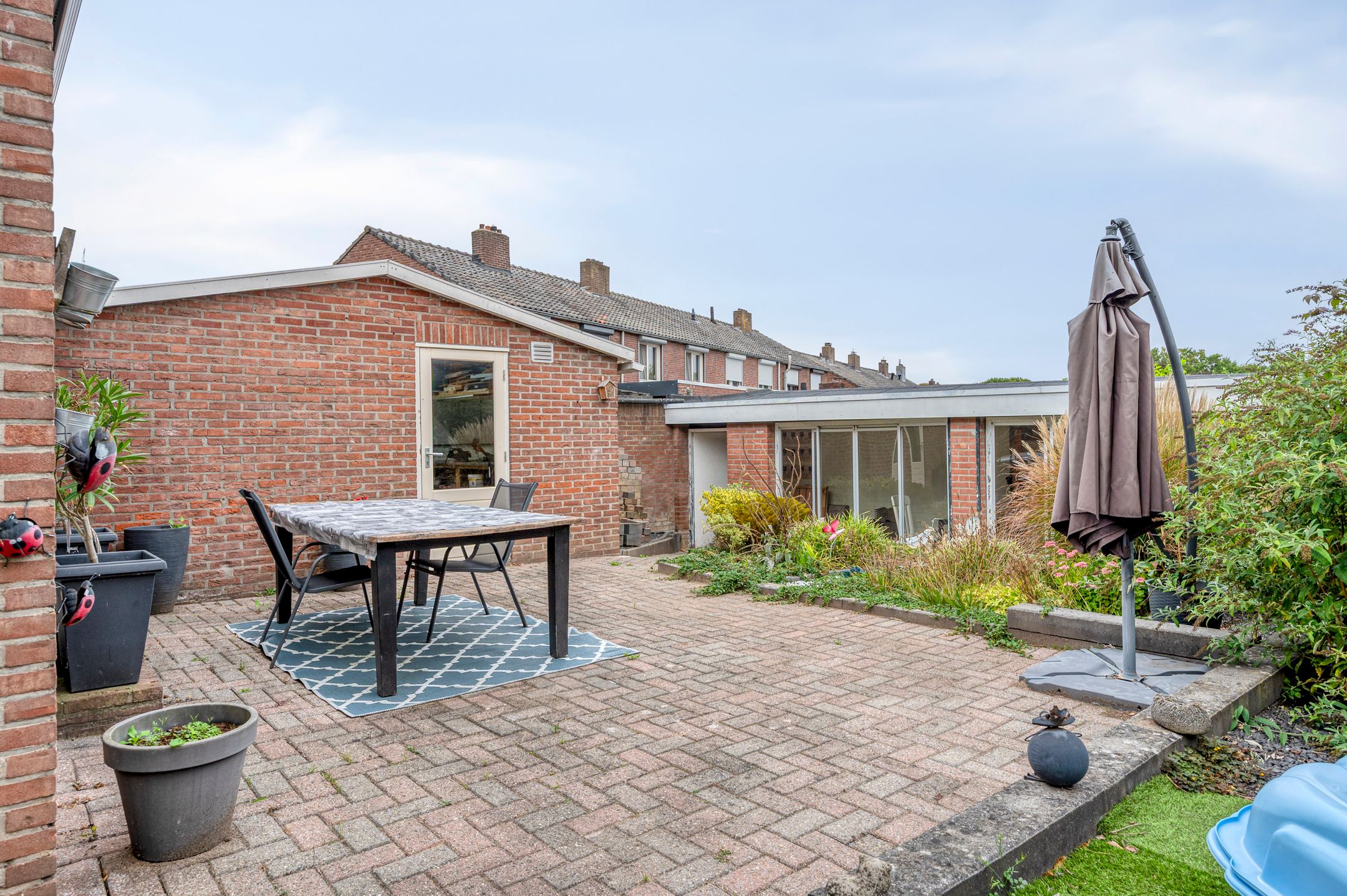 Foto 21 van Broeksittarderweg 128