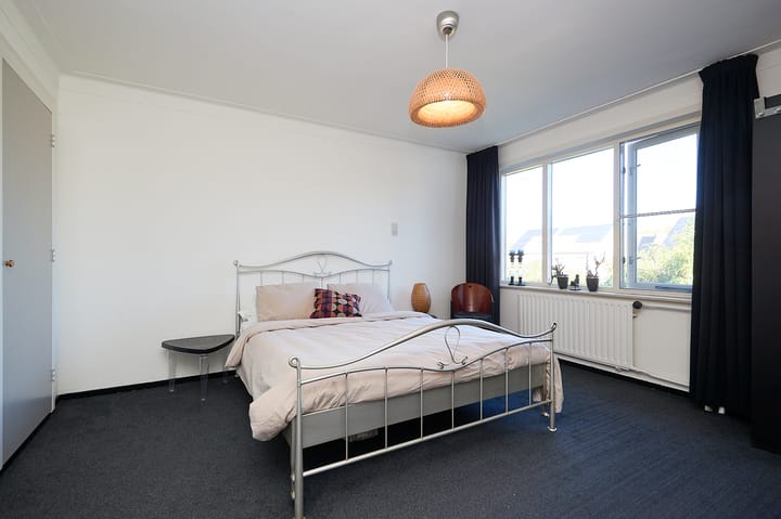 Foto 11 van Leeuwenlaan 14