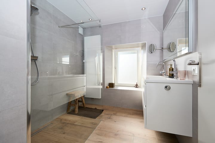 Foto 12 van Leeuwenlaan 14