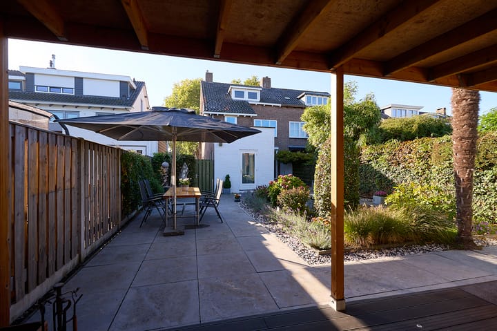 Foto 17 van Leeuwenlaan 14