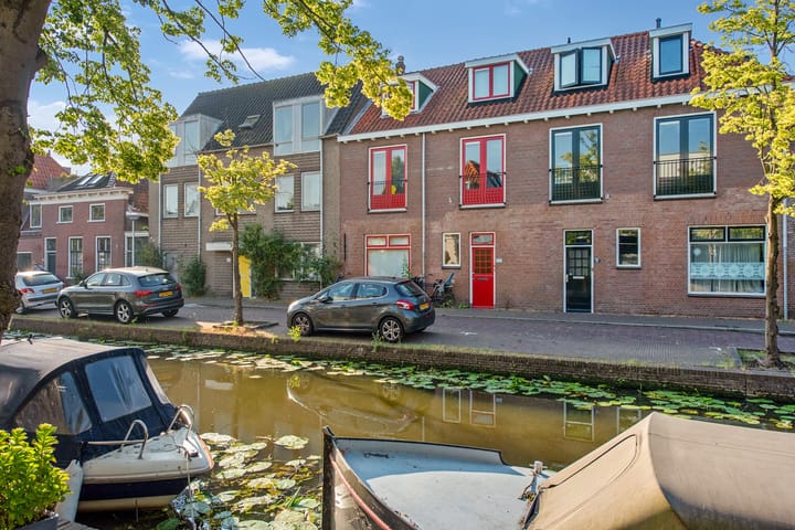 Foto 1 van Buitenwatersloot 209