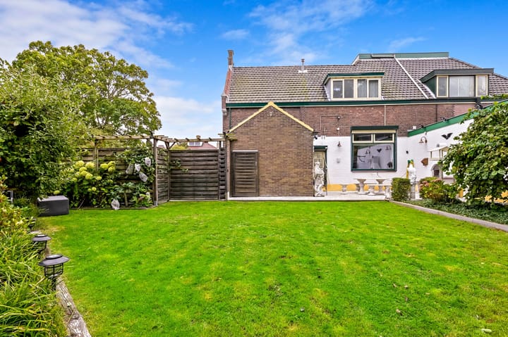 Foto 19 van Voorstraat 10-A