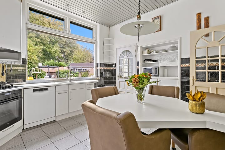 Foto 14 van Voorstraat 10-A