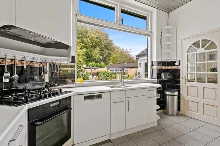 Foto 12 van Voorstraat 10-A