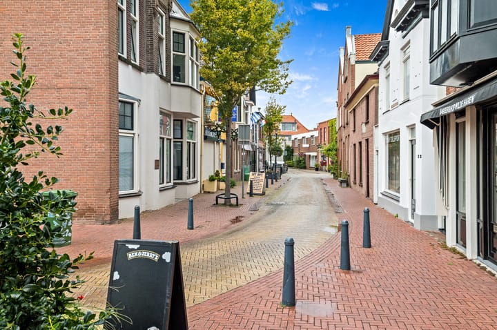 Foto 54 van Voorstraat 10-A