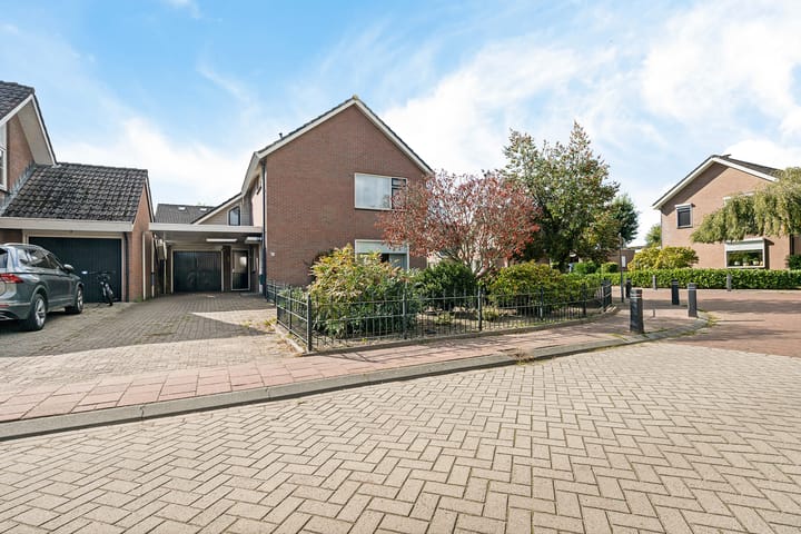 Photo 2 of Barnar 88