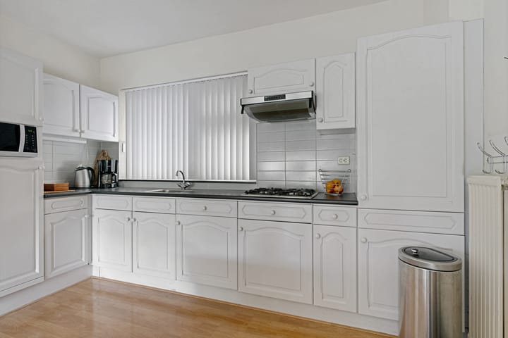 Photo 14 of Barnar 88