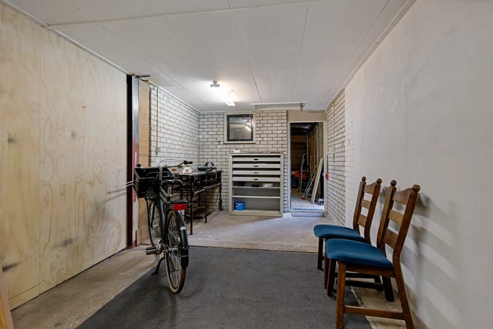 Photo 18 of Barnar 88