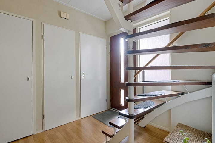 Photo 19 of Barnar 88