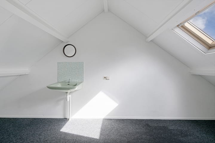 Photo 34 of Barnar 88