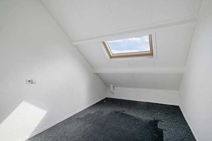 Photo 35 of Barnar 88