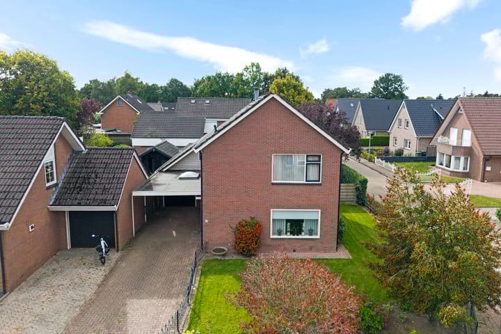 Photo 38 of Barnar 88