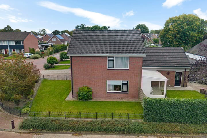 Photo 40 of Barnar 88