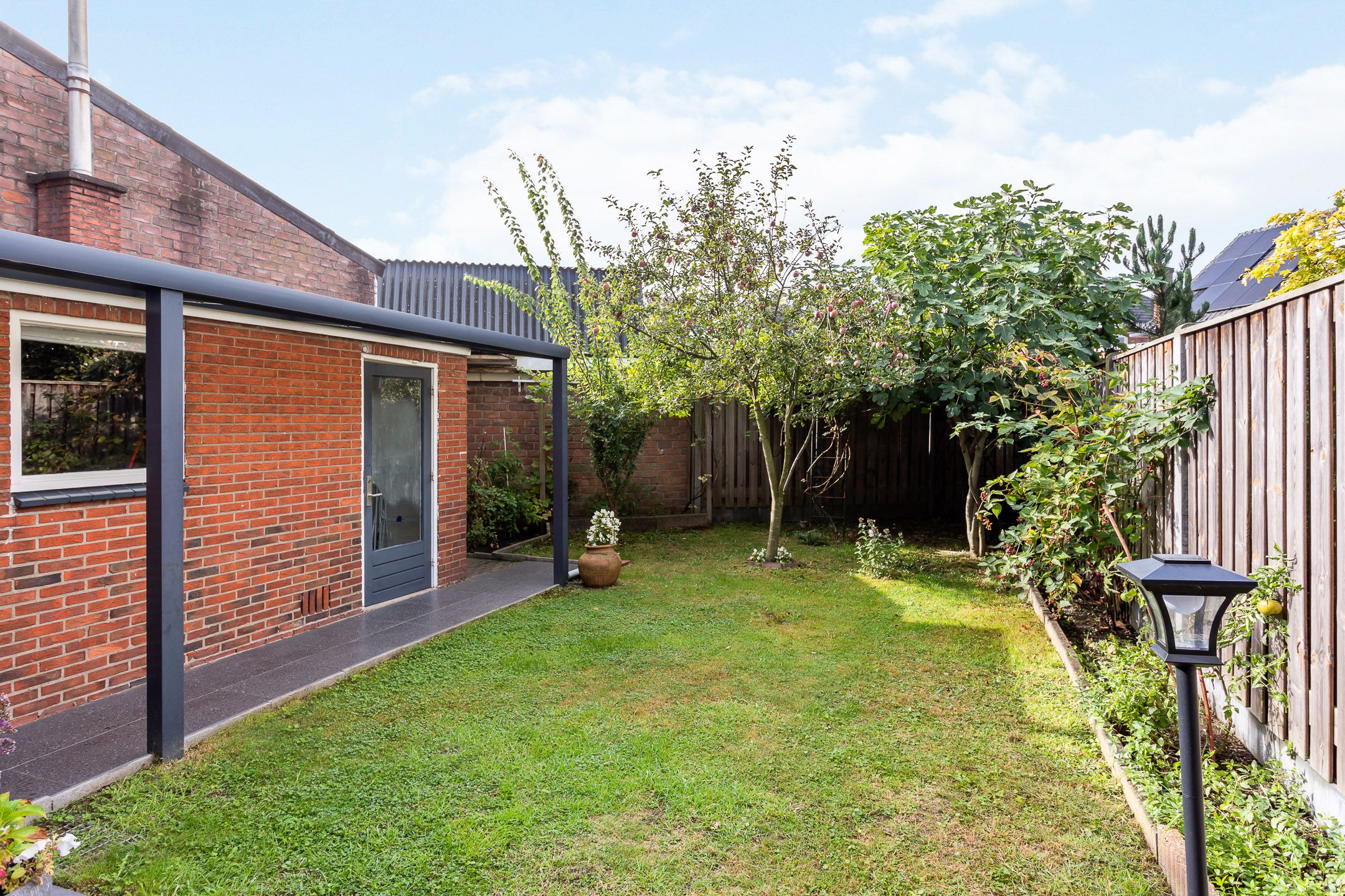 Photo 21 of Wielewaalstraat 6