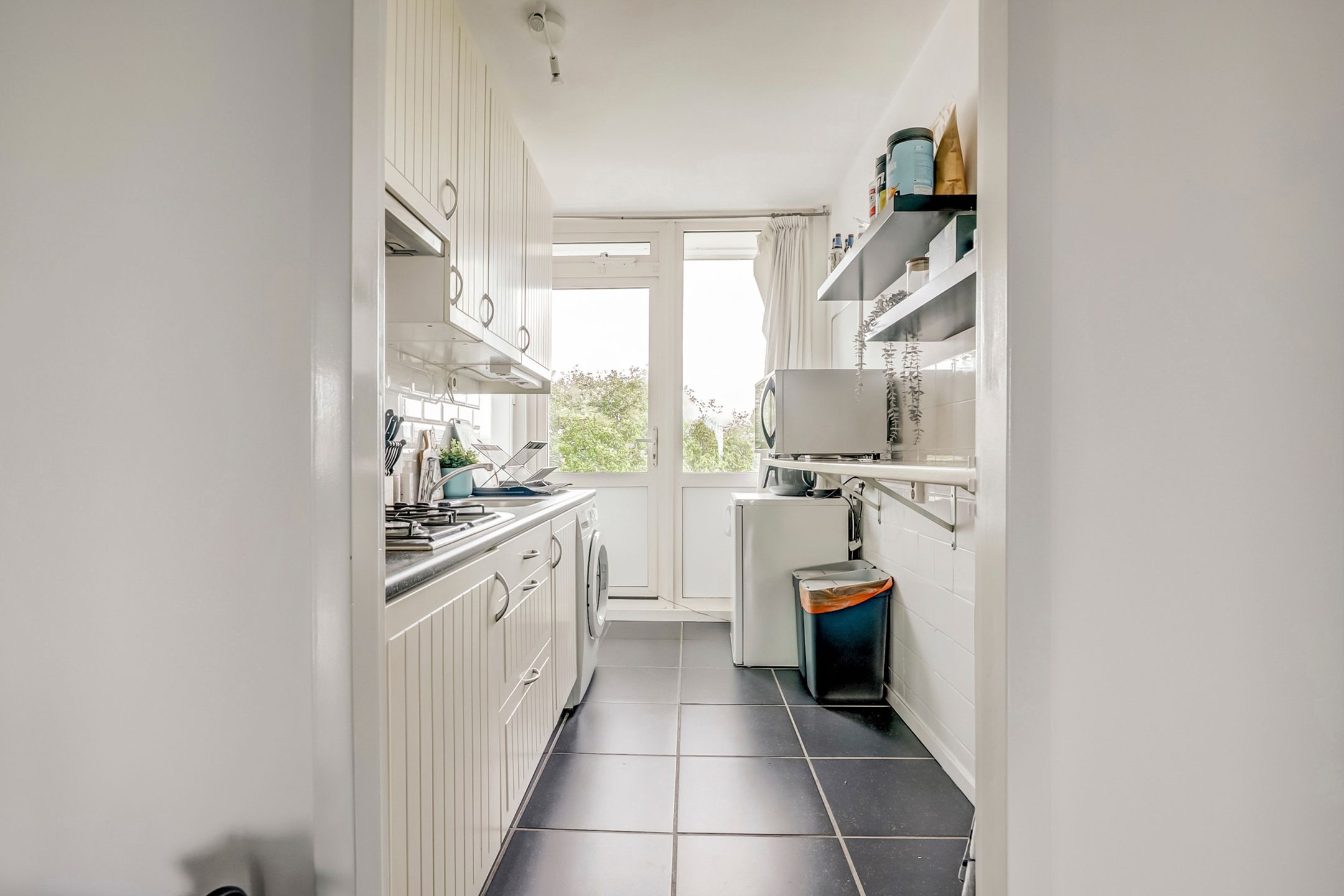 Foto 15 van Zonstraat 25