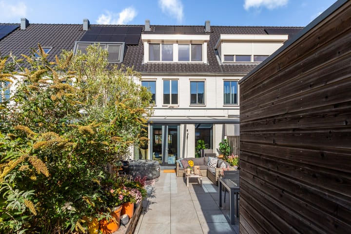 Foto 27 van Burgemeestersplantsoen 10