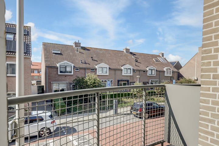 Foto 15 van W. Taatstraat 2-C