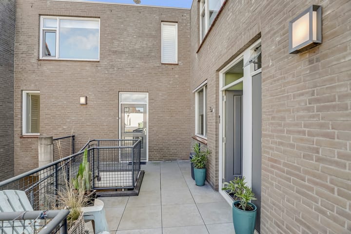 Foto 10 van W. Taatstraat 2-C