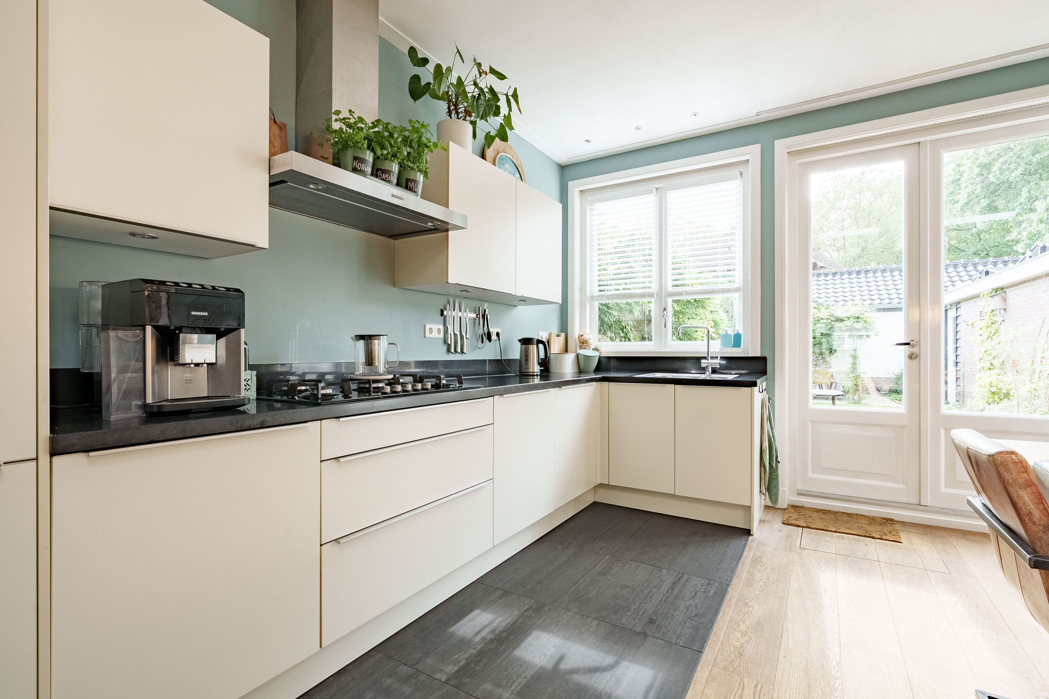 Foto 9 van Frank van Borselenlaan 29