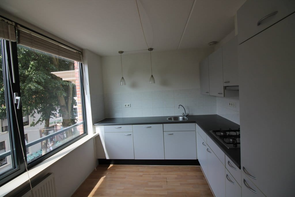 Photo 9 of Laat 212-B