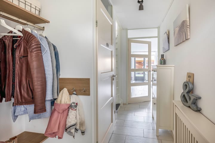 Foto 10 van Aarlanderveenstraat 23