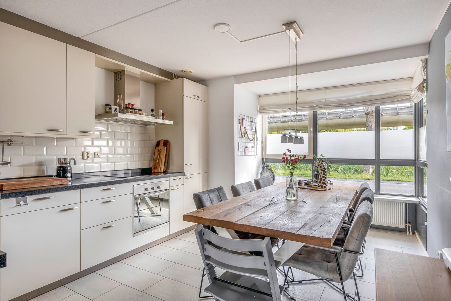 Foto 14 van Aarlanderveenstraat 23